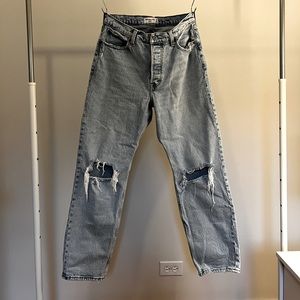 ABERCROMBIE & FITCH High Rise Dad Jean | size: 28